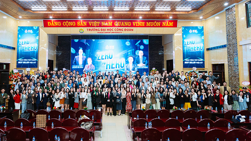 Talk Show: Zero To Hero - Hành trình trở thành Best seller triệu đô